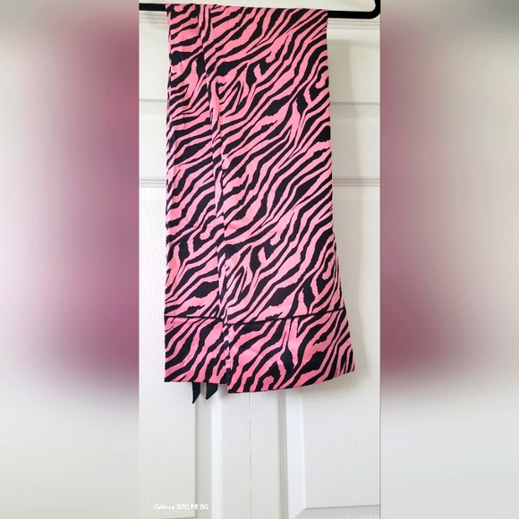 Victoria secret pj pants - Picture 2 of 3